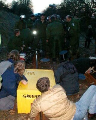 27.3.2001 – Greenpeace-Schienenwunder bei Oldendorf; Bild: de.indymedia.org